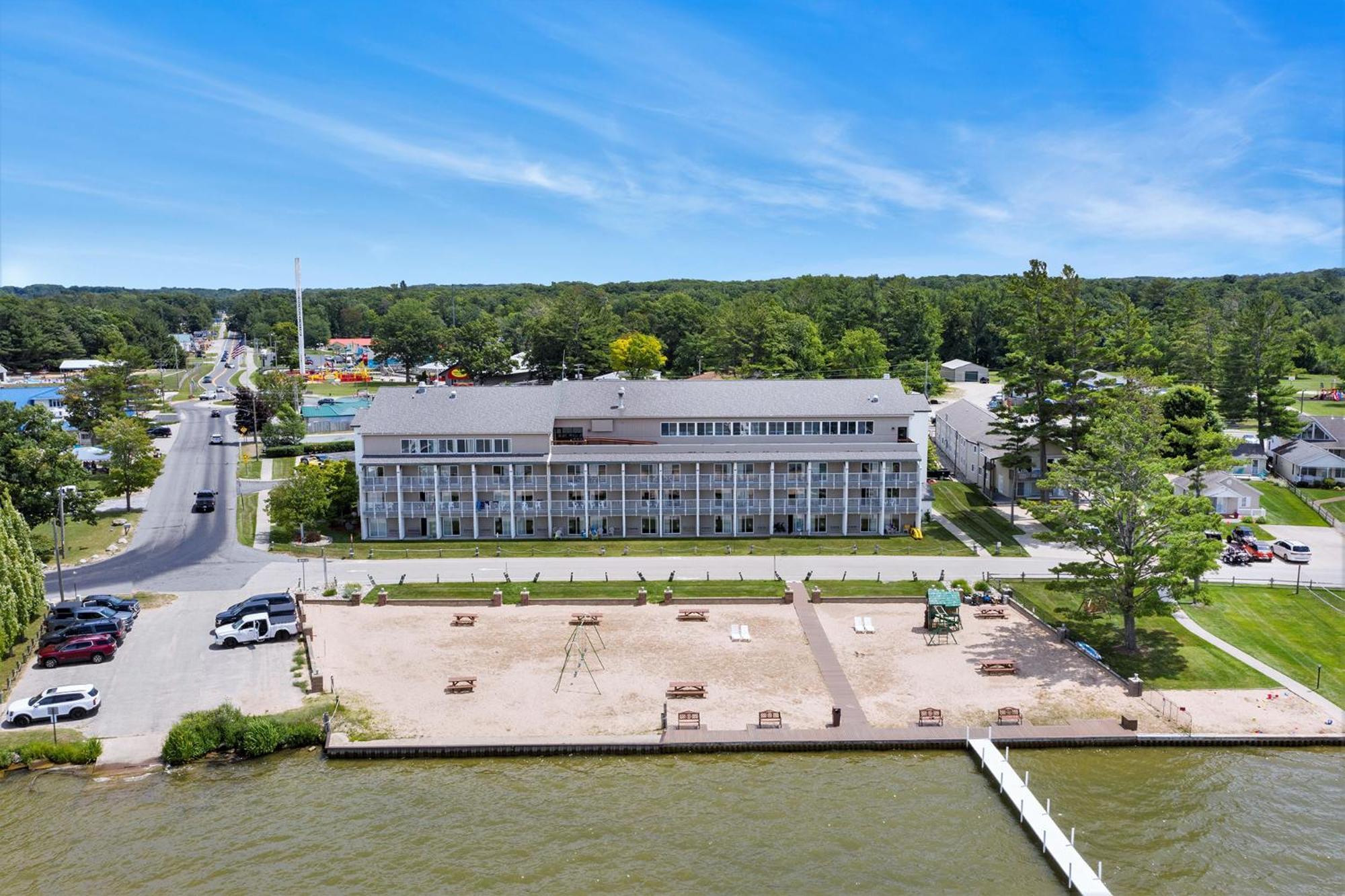 Dunes Waterfront Resort 미어스 외부 사진